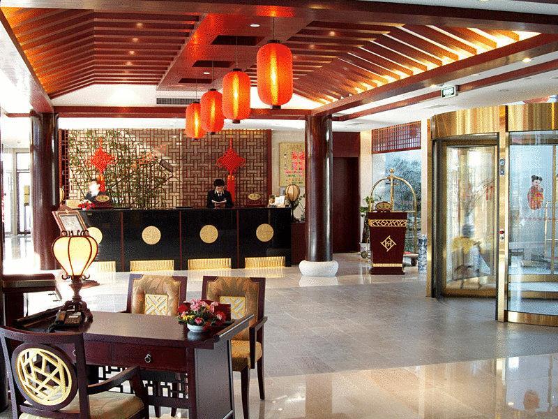 Ji Hotel Suzhou Guanqian Street Exterior photo